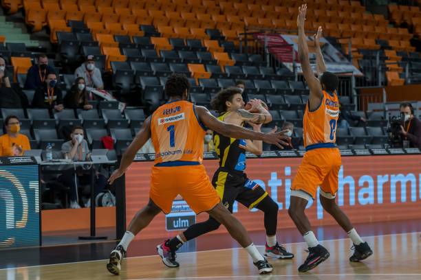 第三局惊险 第三局惊险