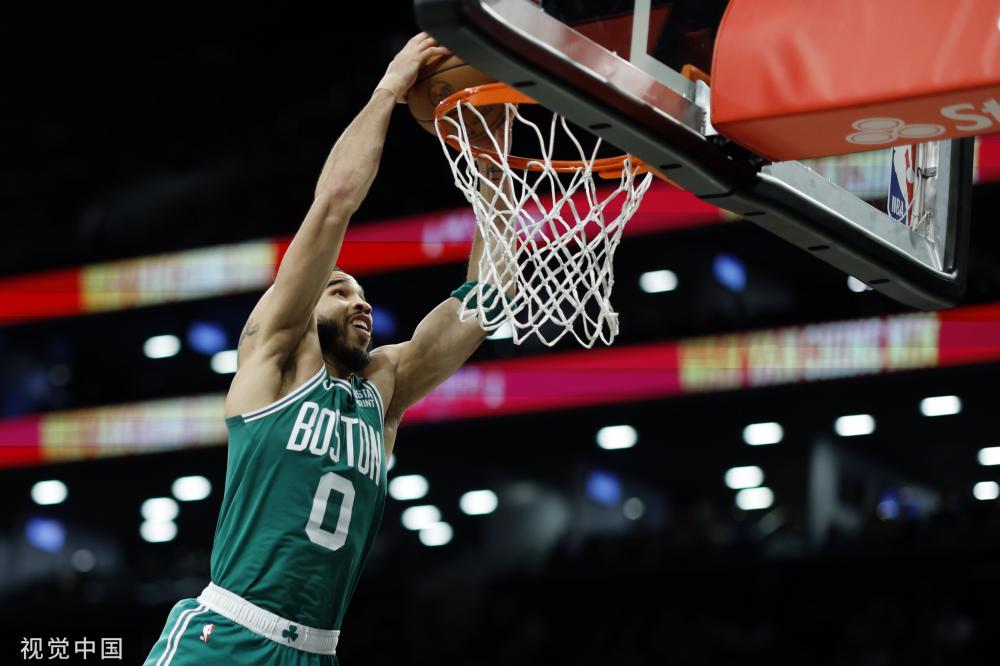 她的成长路 她的成长路